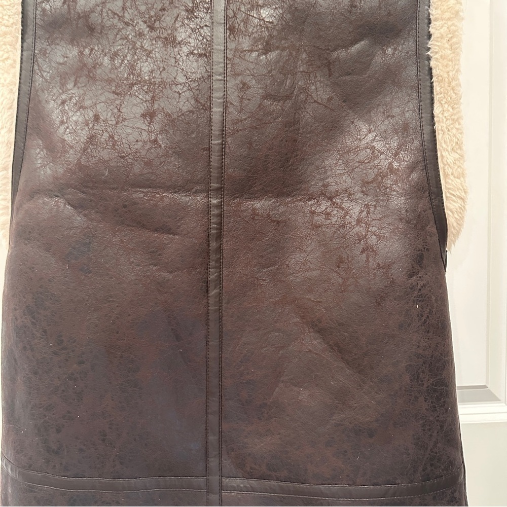 OFFLINE by Aerie Sherpa Lined Faux Leather Vest - Picture 14 of 17